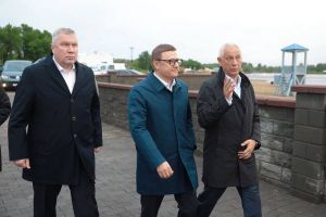 Губернатор Алексей Текслер принял участие в праздновании 95-летия Магнитогорска